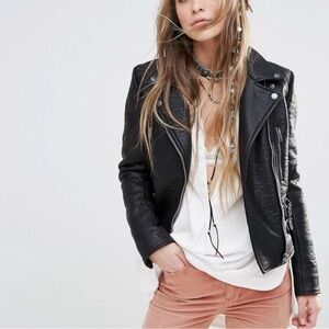 Free People SoHo Vegan Leather Moto Biker Jacket Sz 6 Quilted Interior NO Flaws!